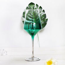 Customized popular eco-friendly classical clear glass kitchen goblet